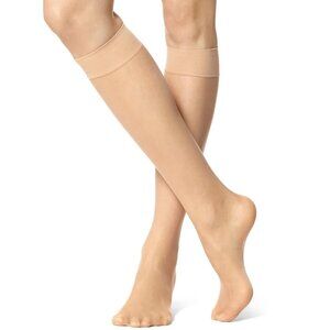 HUE Sheer Knee High in Bare NWT